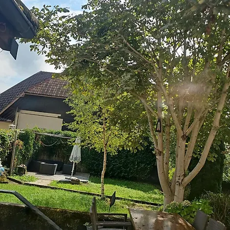 Zum Hirschen 2*