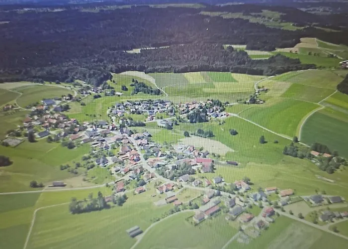 Zum Hirschen Hotell 2*